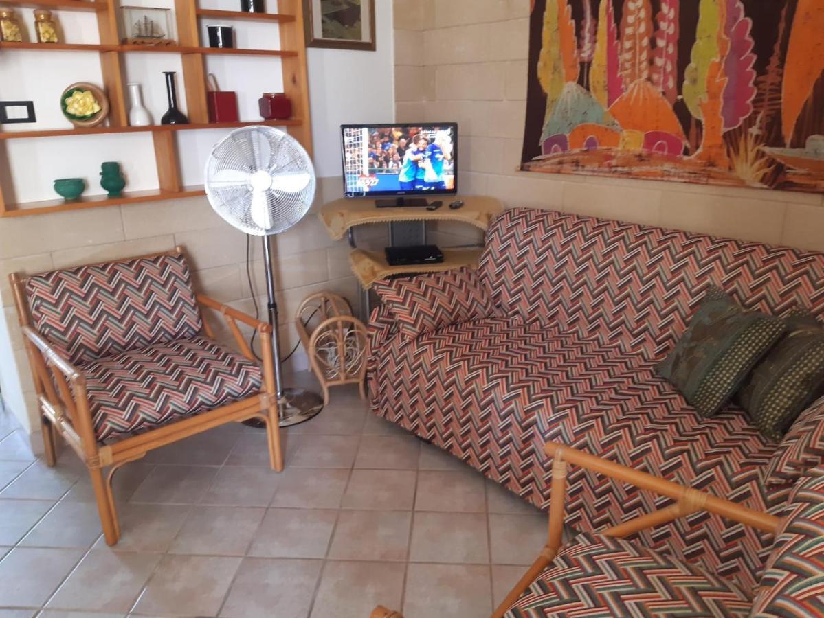 Casa Vacanza Rita Marina Di Pescoluse Esterno foto