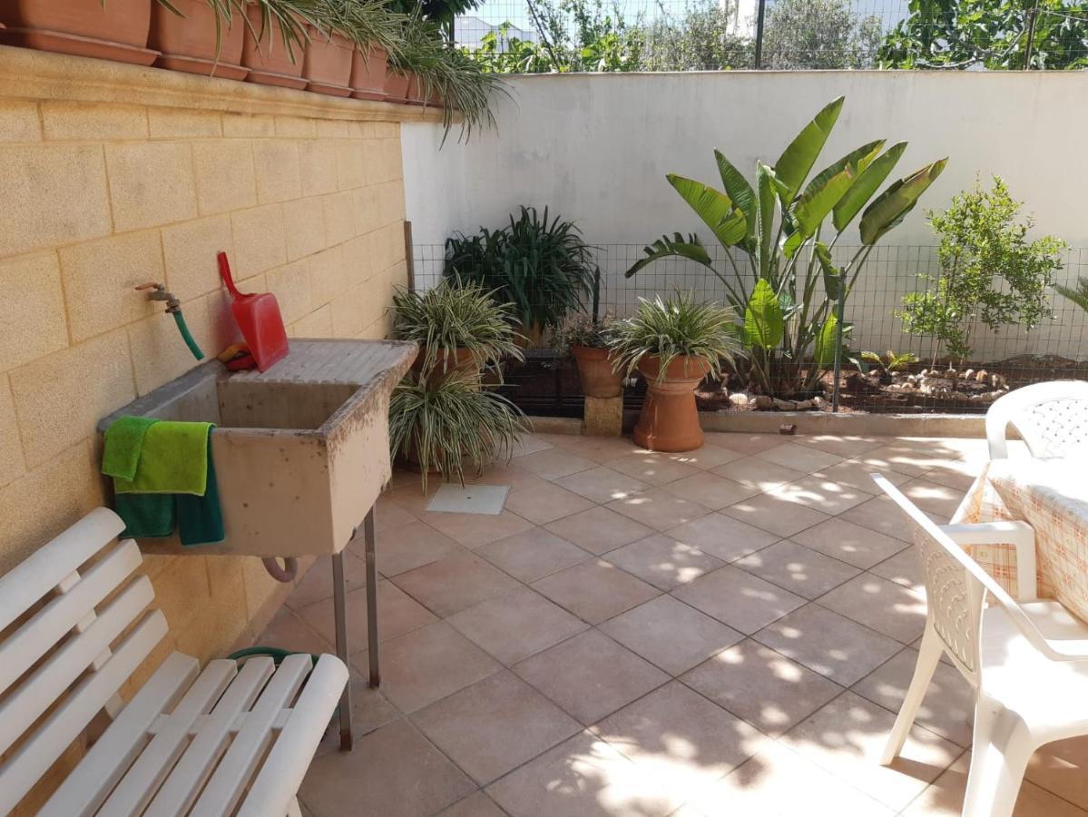 Casa Vacanza Rita Marina Di Pescoluse Esterno foto