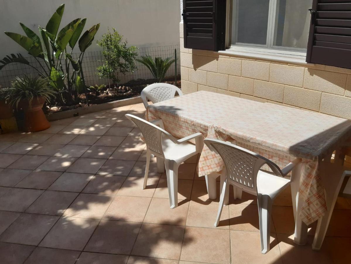 Casa Vacanza Rita Marina Di Pescoluse Esterno foto