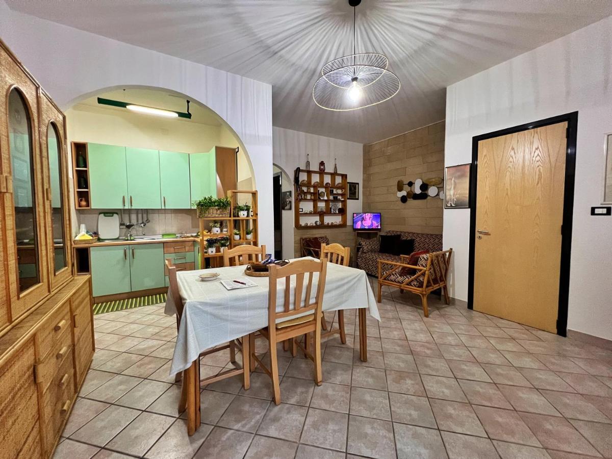 Casa Vacanza Rita Marina Di Pescoluse Esterno foto