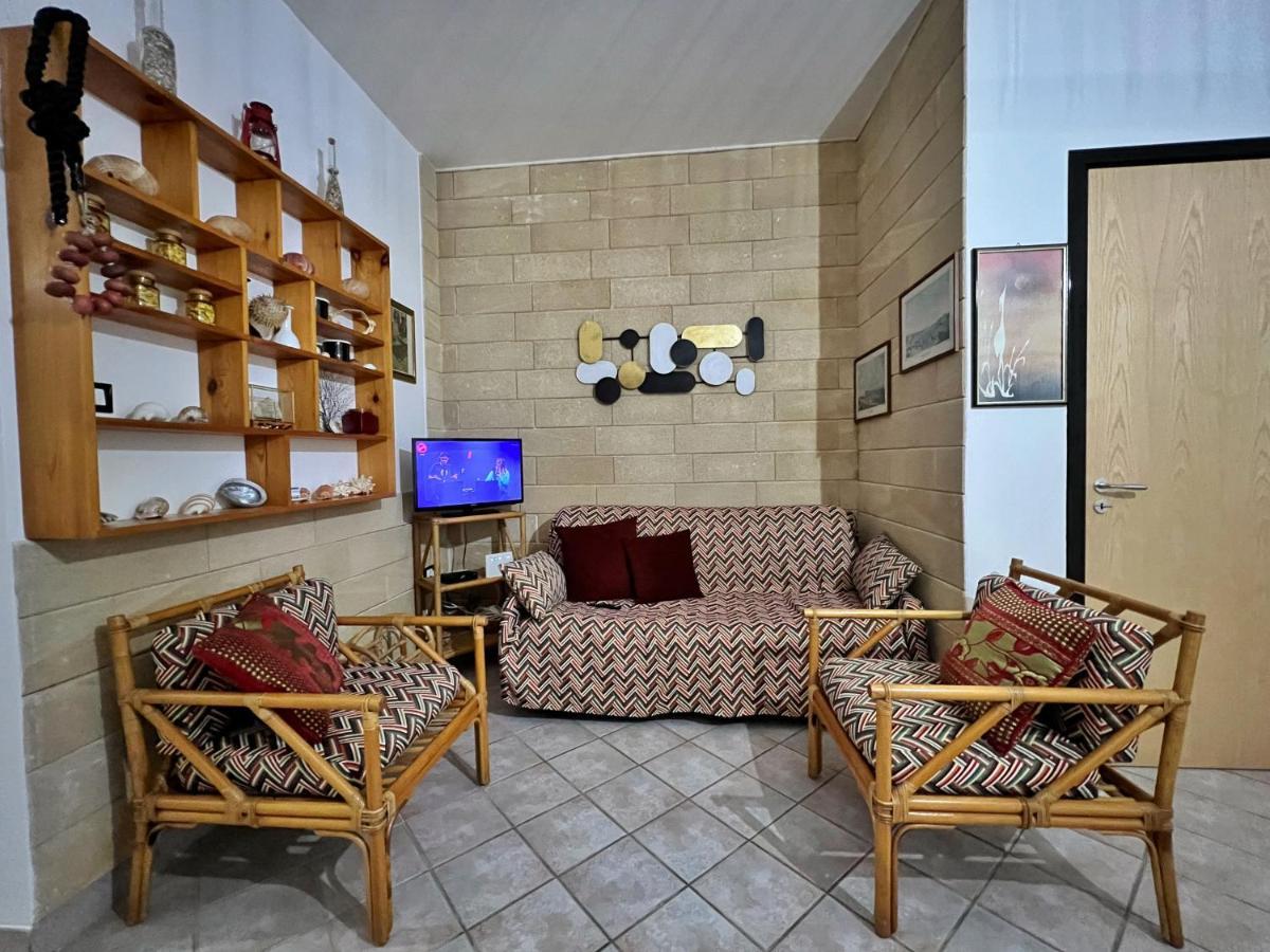 Casa Vacanza Rita Marina Di Pescoluse Esterno foto